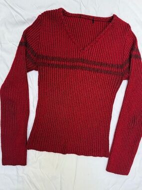 VINTAGE y2k red ribbed knit stretch v-neck striped whimsigoth sweater